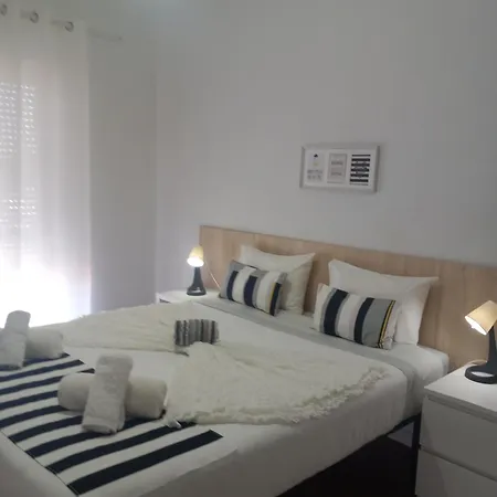 Privatunterkunft Lila's House