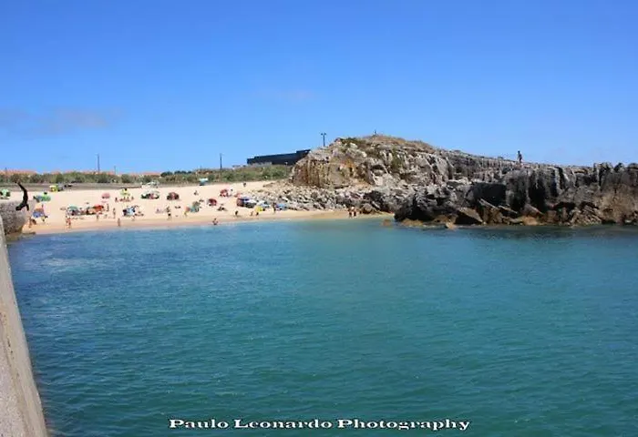 Privatunterkunft Lila's House Peniche